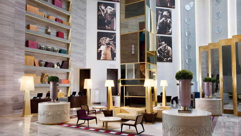 Sheraton Batumi Hotel Eksteriør bilde Lobby